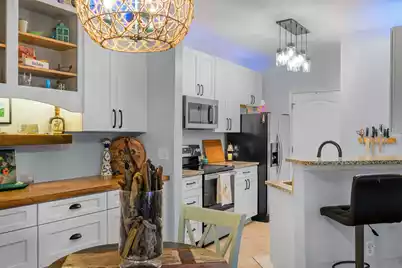 1300 Park West Boulevard #216, Mount Pleasant, SC 29466 - Photo 4