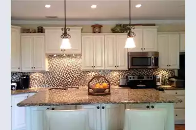 1600 Long Grove Drive #126, Mount Pleasant, SC 29464 - Photo 2