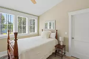 374 Commonwealth Rd, Mount Pleasant, SC 29466 - Photo 40