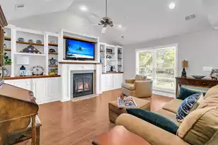 1527 Barquentine Dr, Mount Pleasant, SC 29464 - Photo 4
