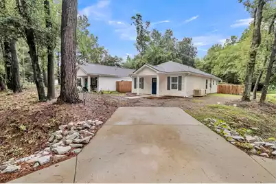 6961 Raymond Avenue, North Charleston, SC 29406 - Photo 4