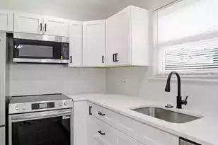 415 Parkdale Dr #Apt 6H, Charleston, SC 29414 - Photo 16