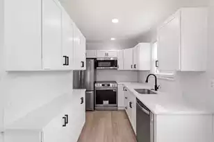 415 Parkdale Dr #Apt 6H, Charleston, SC 29414 - Photo 12
