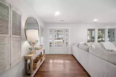 290 Tarpon Boulevard, Ladys Island, SC 29920 - Photo 4