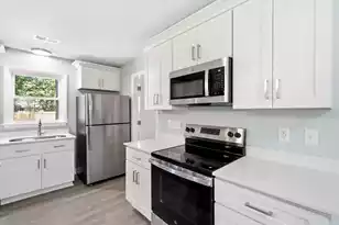 217 Vickie St, Ladson, SC 29456 - Photo 10