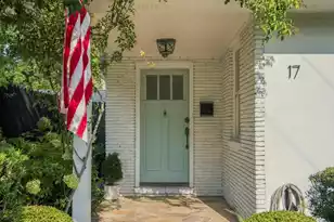 17 Clemson St, Charleston, SC 29403 - Photo 4
