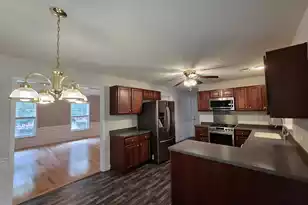 207 Fernwood Dr, Moncks Corner, SC 29461 - Photo 6