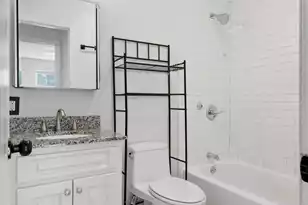 37 F St #A, Charleston, SC 29403 - Photo 24