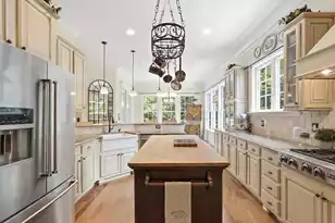 1737 Canning Dr W, Mount Pleasant, SC 29466 - Photo 16