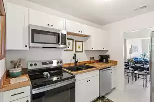 37 F St #B, Charleston, SC 29403 - Photo 10