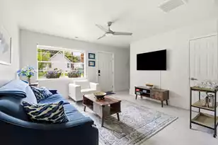 37 F St #B, Charleston, SC 29403 - Photo 6