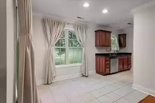 1683 Pierpont Ave, Charleston, SC 29414 - Photo 12
