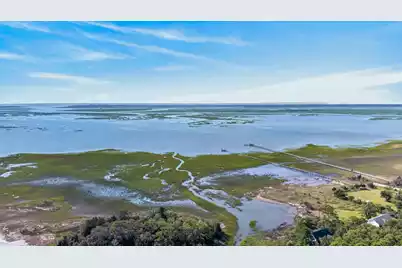 2068 Amenity Park Drive, Mount Pleasant, SC 29466 - Photo 6
