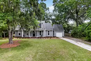 27 Westside Dr, Charleston, SC 29412 - Photo 1