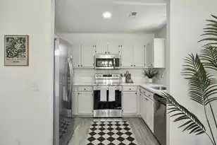 8503 William Moultrie Dr, Charleston, SC 29420 - Photo 10