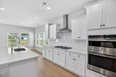 170 Ireland Drive, Summerville, SC 29486 - Photo 8