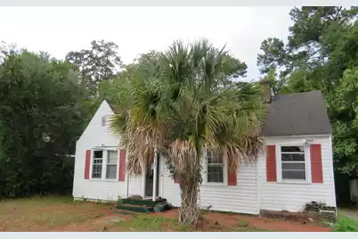 1901 Carolina Avenue, Orangeburg, SC 29115 - Photo 1