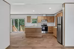 270 Saturn Ln, Walterboro, SC 29488 - Photo 6