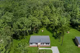 270 Saturn Ln, Walterboro, SC 29488 - Photo 2