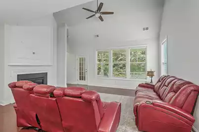 128 Phoebe Road, Summerville, SC 29483 - Photo 10