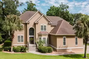 19 Silver Oak Dr, Hilton Head Island, SC 29926 - Photo 1