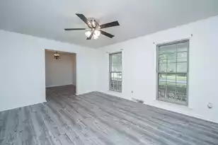 109 Pointer Dr, Summerville, SC 29485 - Photo 4