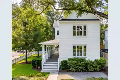 22 Pearl Avenue, Mount Pleasant, SC 29464 - Photo 2
