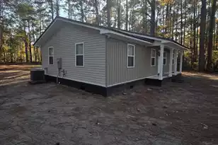 733 Rodeo Dr, Walterboro, SC 29488 - Photo 4