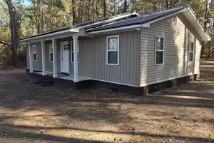 733 Rodeo Dr, Walterboro, SC 29488 - Photo 2