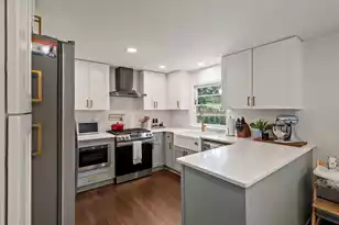 855 Emily Dr, Charleston, SC 29407 - Photo 8