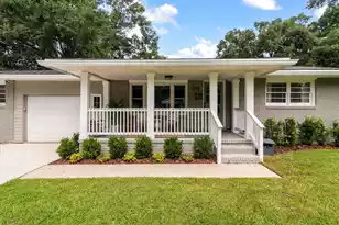 855 Emily Dr, Charleston, SC 29407 - Photo 2