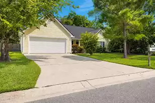 743 Lavalier Square, Mount Pleasant, SC 29464 - Photo 42
