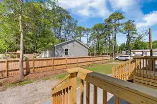 6105 Fox Dr, Ravenel, SC 29470 - Photo 22