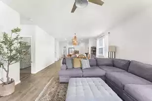 2505 Hummingbird Ln, Summerville, SC 29483 - Photo 8