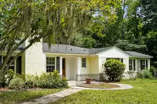 2041 Old Fort Ave, Charleston, SC 29414 - Photo 1