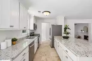 822 Madison Ave W, Charleston, SC 29412 - Photo 24