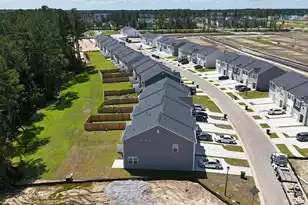 127 Cotton Leaf Blvd, Summerville, SC 29486 - Photo 2