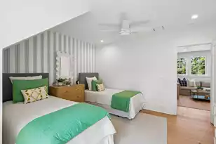 907 Cliffwood Dr, Mount Pleasant, SC 29464 - Photo 70
