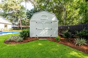 907 Cliffwood Dr, Mount Pleasant, SC 29464 - Photo 100