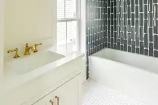 42 Cooper St, Charleston, SC 29403 - Photo 22