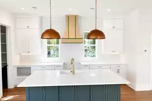 42 Cooper St, Charleston, SC 29403 - Photo 4