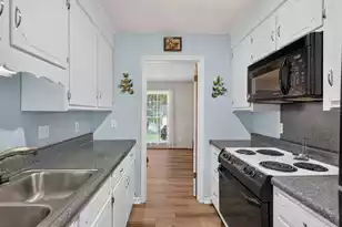 304 Summercourt Dr, Summerville, SC 29485 - Photo 16