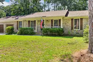 304 Summercourt Dr, Summerville, SC 29485 - Photo 6