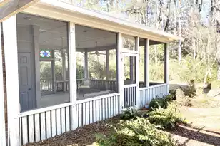 304 Greenbay St, Walterboro, SC 29488 - Photo 16