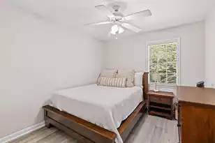 166 Heritage Cir, Mount Pleasant, SC 29464 - Photo 14