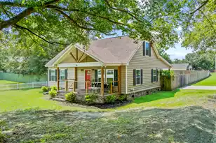 215 Main Street W, Moncks Corner, SC 29461 - Photo 1