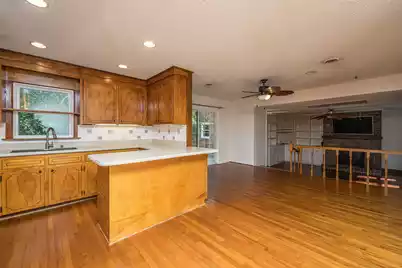 427 Parkdale Drive, Charleston, SC 29414 - Photo 8