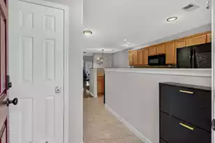 1105 Poplar Grove Pl, Summerville, SC 29483 - Photo 4