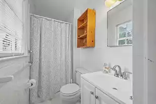 827 Piccadilly Cir, James Island, SC 29412 - Photo 10