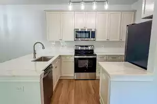 1741 Wyngate Cir, Mount Pleasant, SC 29466 - Photo 10